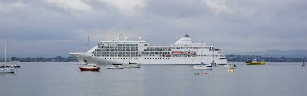 seabourn cruises