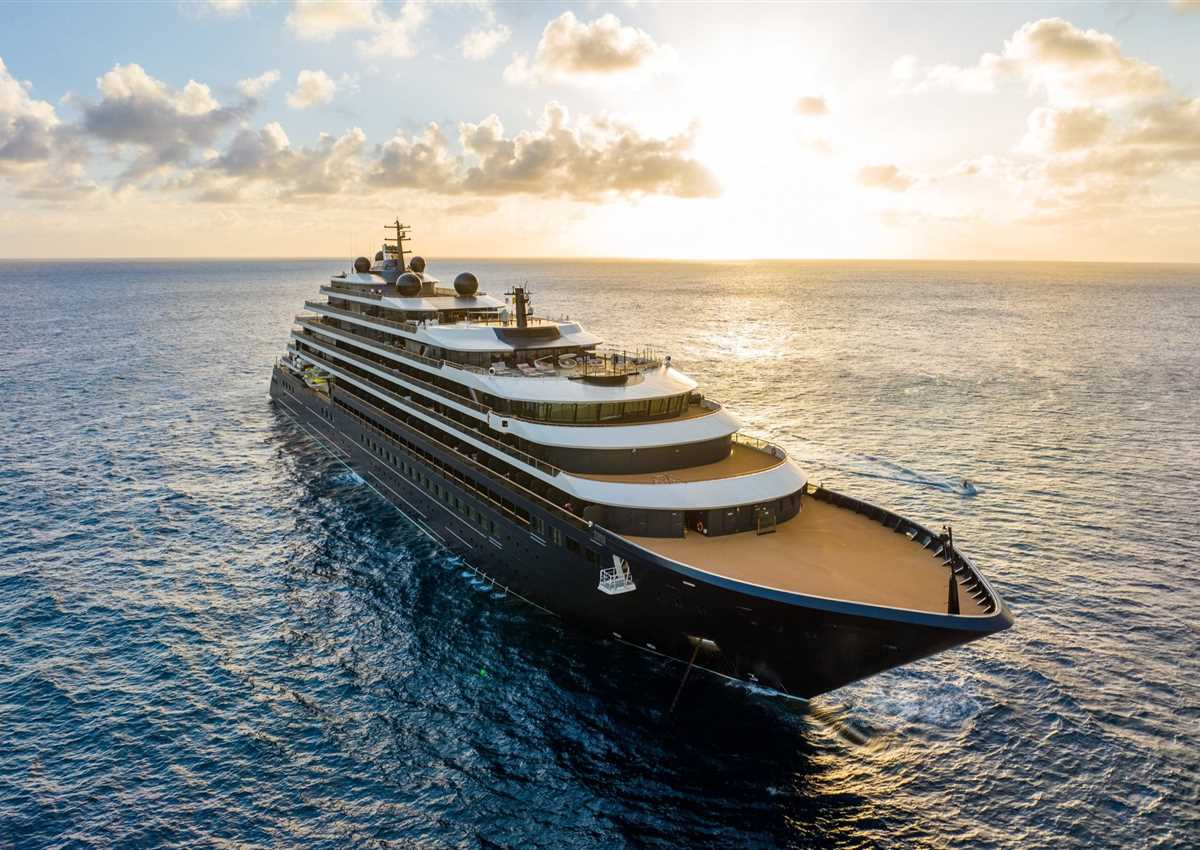 ritz carlton yacht TOP